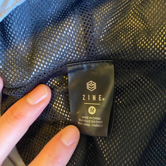 Reflective pullover jacket - Picture 3 of 10